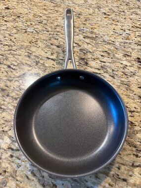 Cuisinart 8in Nonstick Frying Pan - Black Skillet with Stainless Handle NWOT